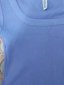 Cute Cropped Blue T-Shirt