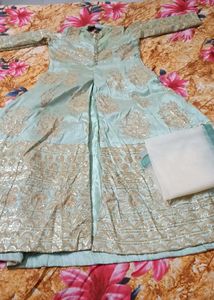 Green Party Dress With Skirt