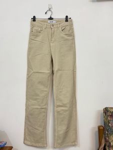 JEAN BEIGE