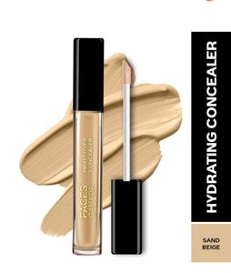 Facescanada Light Weight Concealer