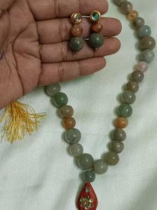 Glass Stone Moti Set