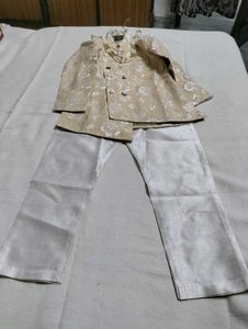 Floral Print Double Breasted Sherwani
