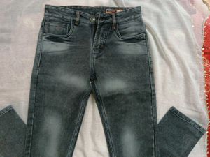 Men&#39;s Jeans