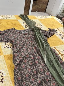 Women Kurta With Dhupatta
