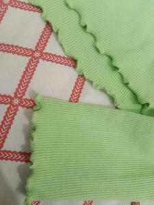 Green Long Sleeve crop Top