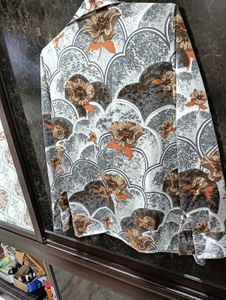 Vintage Floral Print Long Sleeve Shirt