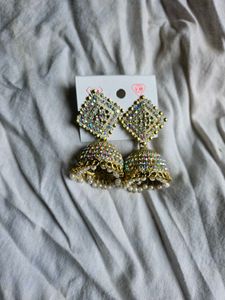 Earring