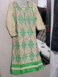 Pakistani Green Kurta (Do Sooti Kdhai