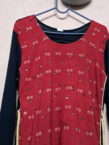Kurti Red Black