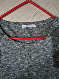 Comfortable Gray 3/4 Sleeve Top