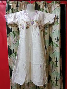 Vintage Embroidered White Kurta