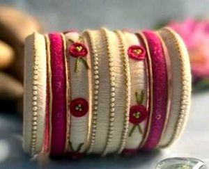 Pink Flower Bangles 🌺