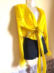 BOGO🎁Buy One Get 1 Free🎁Yellow Tie-Front Top