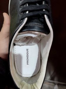 Stylish Black Leather Sneakers(UK 9 Only)