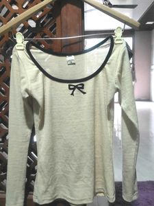 Cute Bow Long Sleeve Top