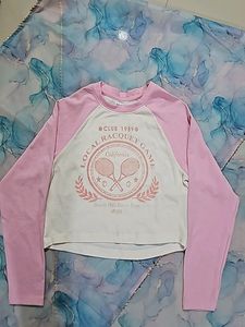 💗pink And White Full Sleeves Crop Top 🤍