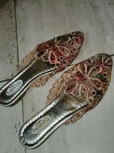 Punjabi Jutti In Good Condition