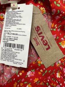 Levi’s Floral Long Sleeve Blouse