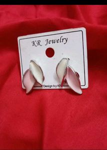 Leaf Drop Earrings single piece