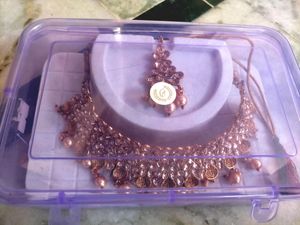 Gold Colour Nacklace