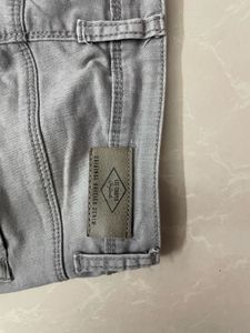 skinny grey jeans