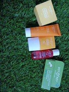 Dot & Key Mini Skin Care Kit