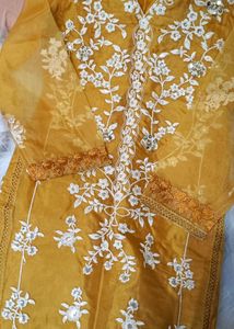 Original Mustard Pakistani Kurta Set 💛
