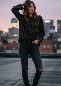 Zara Women Textured Black Knit Pullover