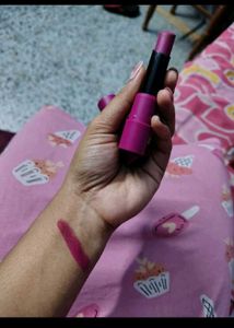 Nybae Magnetic Eyelashes+ Mars Matte Lipsticks 2