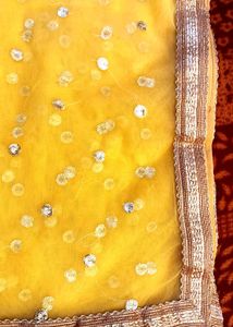 Yellow Color Ka Dupatta Very Cute 🥰🥰