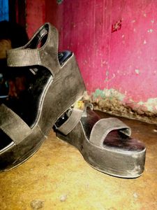 High Heel ..Black Nevar Wear