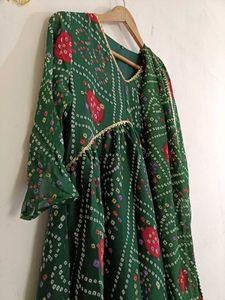 Green Bandhani Kurta Set