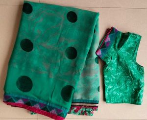Green Saree With Blouse