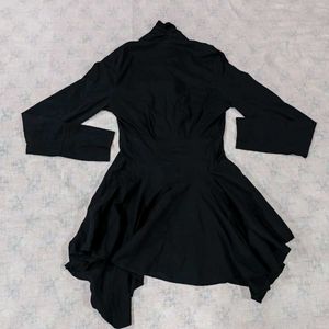 🖤 Edgy Black Peplum SHIRT ! 🖤