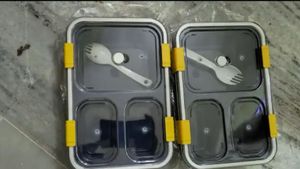 3-Compartment Leak-Proof Lunch Box