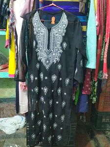 Chikenkari Kurti Set With Inner