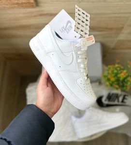 NIKE AIRFORCE ONE