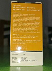The Derma Co. Hyaluronic Sunscreen Stick 20gm