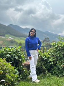 Stylish Blue Knit Sweater
