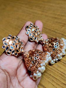 Earrings No:11