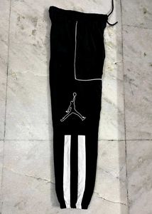 JORDAN BLACK JOGGERS 32