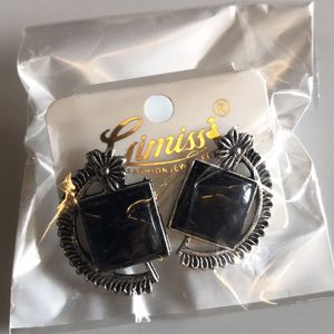 Black Square Earrings