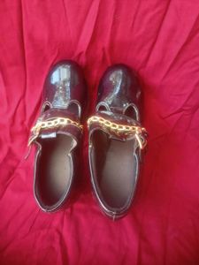 Black Shoes