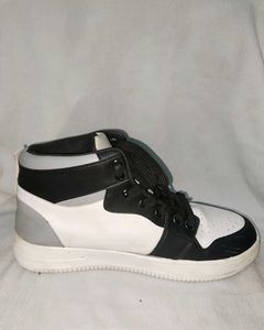 Air Jordan Sneakers
