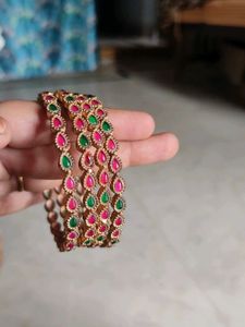 Side Bangles (12brown,4orrange Thread,4multicouler