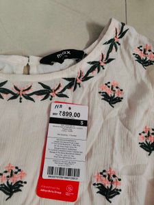 MAX Floral Tunic New With Tag