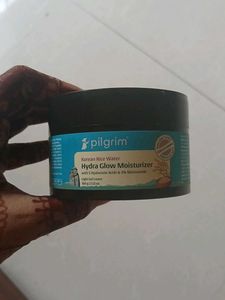 Pilgrim Hydra Glow Moisturizer