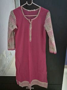 PINK Daily Wear Kurta With Printed Sleeves