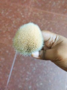Pac Powder Brush
