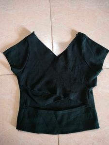Cutout Black Top 🎧🦓🐼🍙♟️🎳🎱
